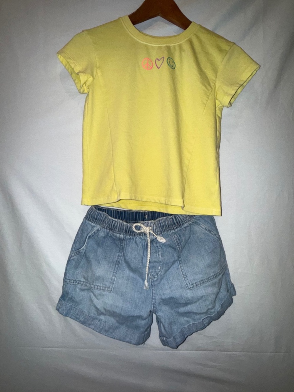 Girls size 10-12 Summer/Spring wear. T shirt and jean shorts